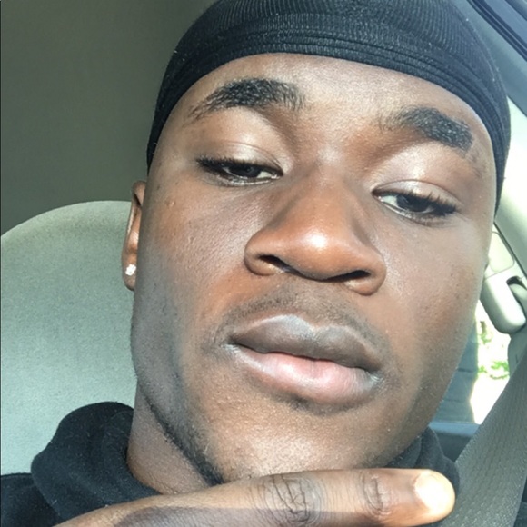 Meet your Posher, Lore - Picture 1 of 1